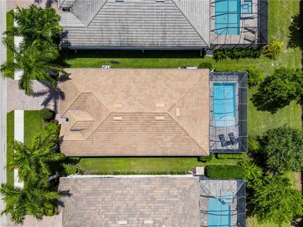 $829,999 | 14523 Topsail Drive, Naples, FL 34114