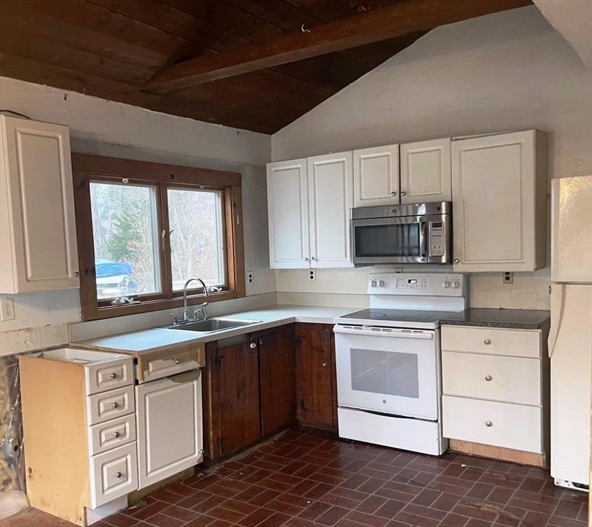 127 King Street Hanover, MA 02339 - Photo 21 of 33