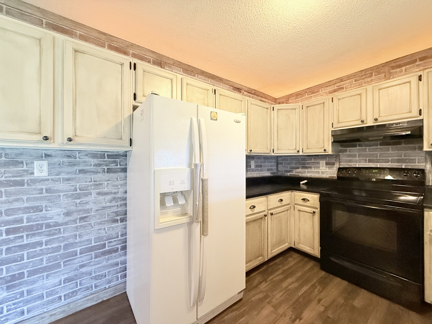 425 Peak Road Harrisburg, IL 62946 - Photo 16 of 41