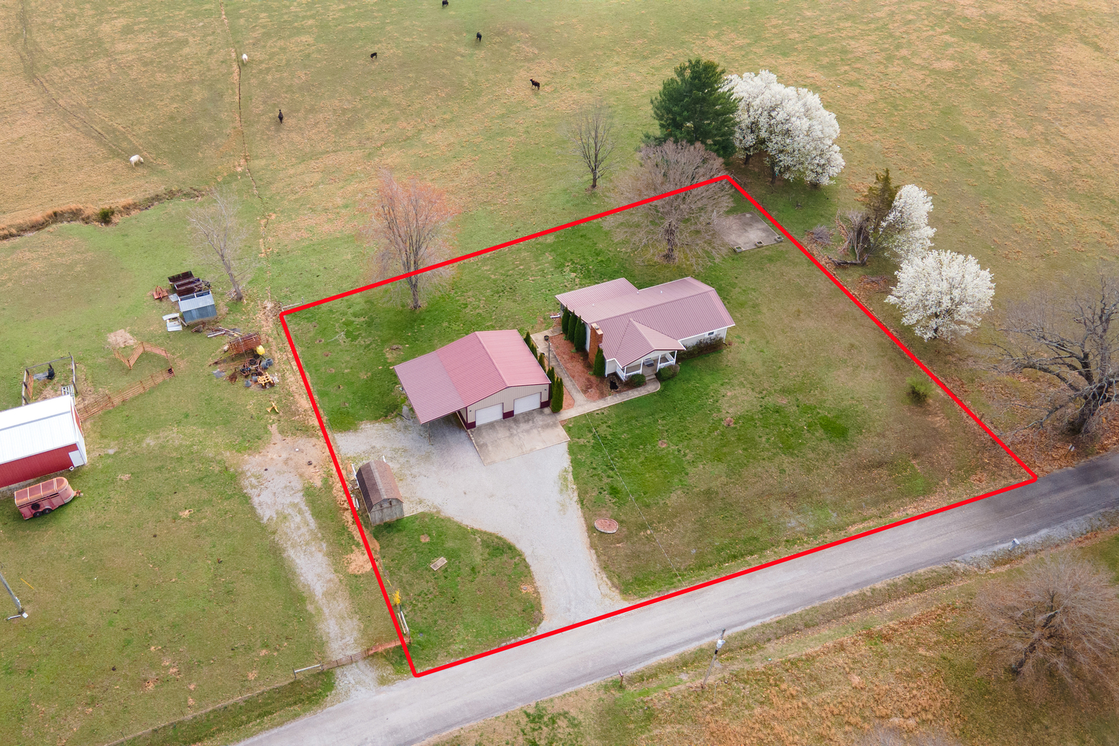 425 Peak Road Harrisburg, IL 62946 - Photo 38 of 41