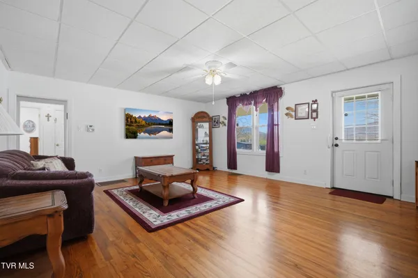 $150,000 | 18 East 28th Street North, Big Stone Gap, VA 24219