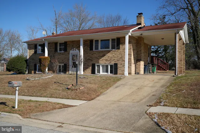 $445,000 | 10100 White Avenue, Clinton, MD 20735