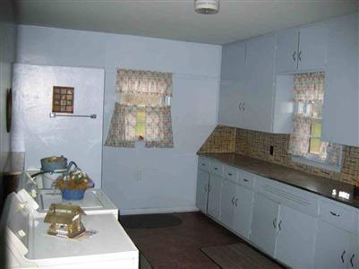9150 North Seymour Road Flushing, MI 48433 - Photo 4 of 12 20138780-3.JPG