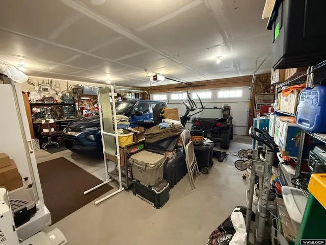 $425,000 | 1109 West Main Avenue, Saratoga, WY 82331