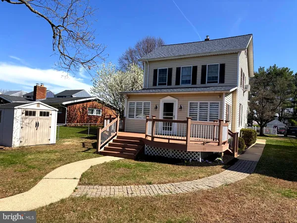 $590,000 | 6 West Kingston Park Lane, Baltimore, MD 21220