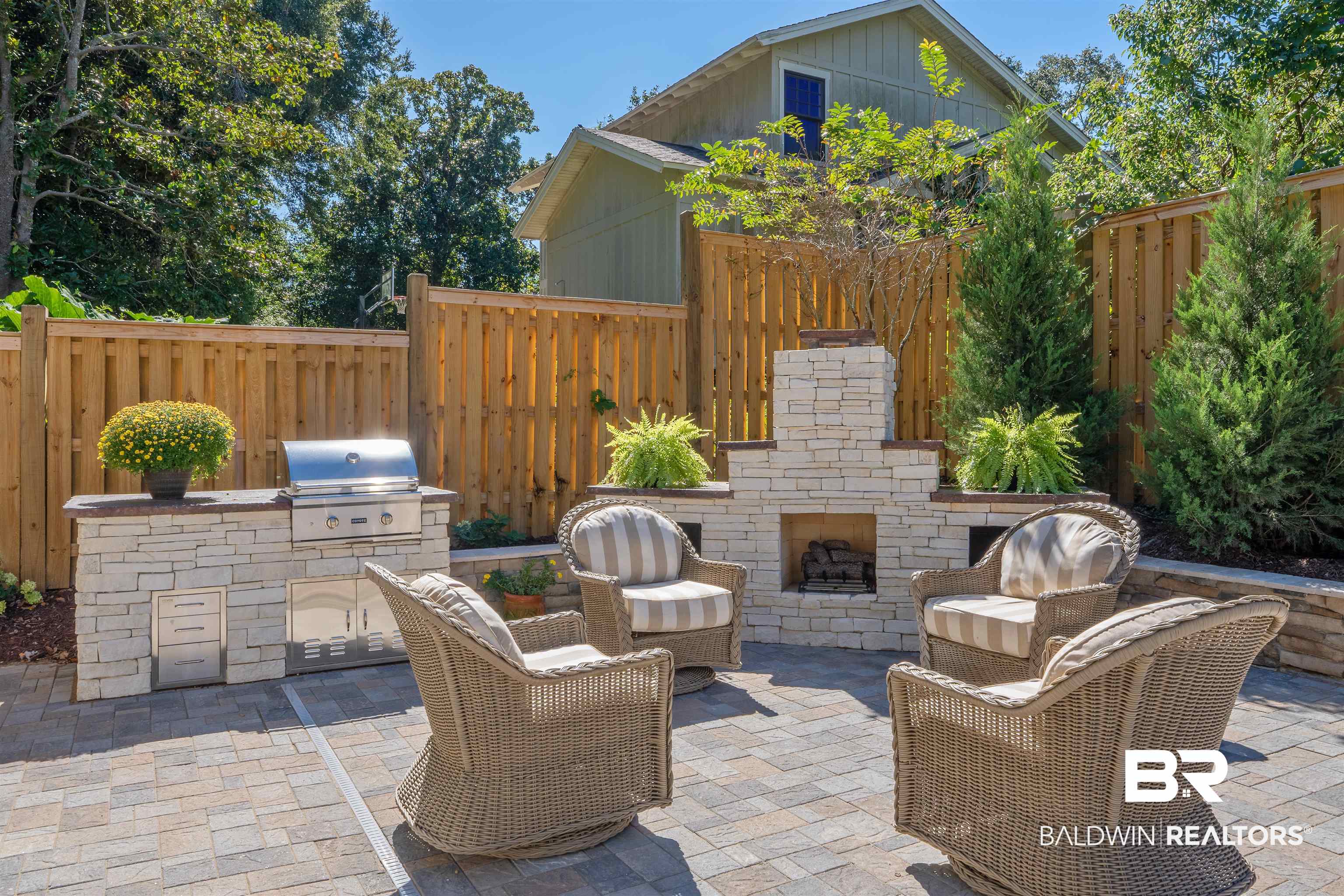 59 North Church Street Fairhope, AL 36532 - Photo 28 of 51
