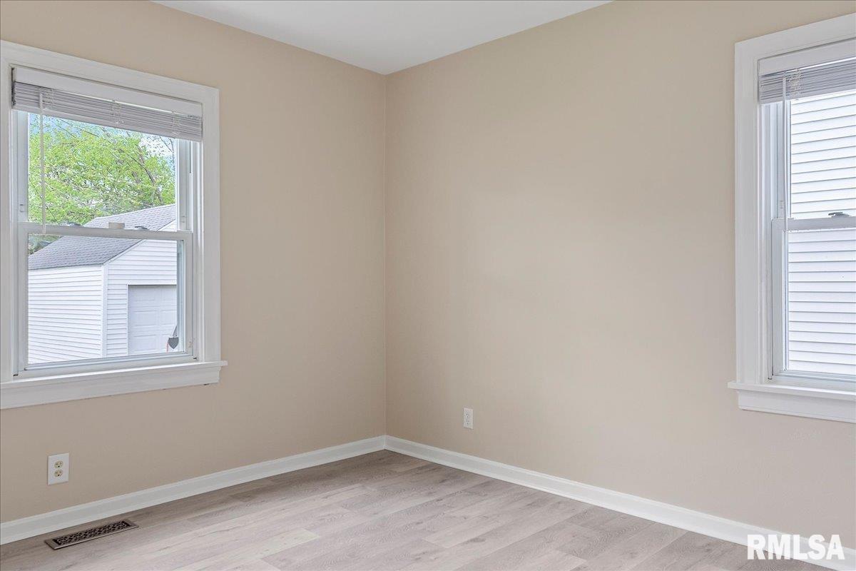 2953 South 5th Street Springfield, IL 62703 - Photo 16 of 27