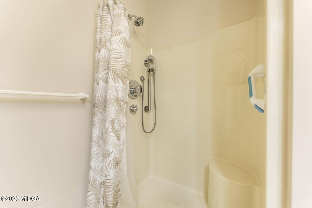 6375 Barfield Road Macon, GA 31216 - Photo 27 of 60 a bathroom with a shower