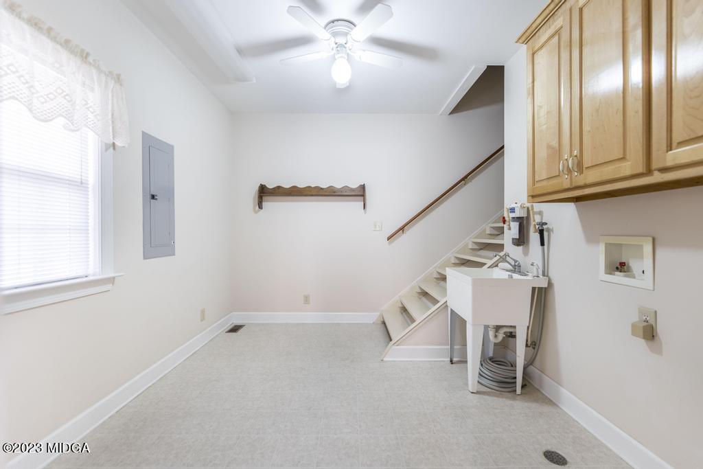 6375 Barfield Road Macon, GA 31216 - Photo 49 of 60 a view of entryway and hall with a window