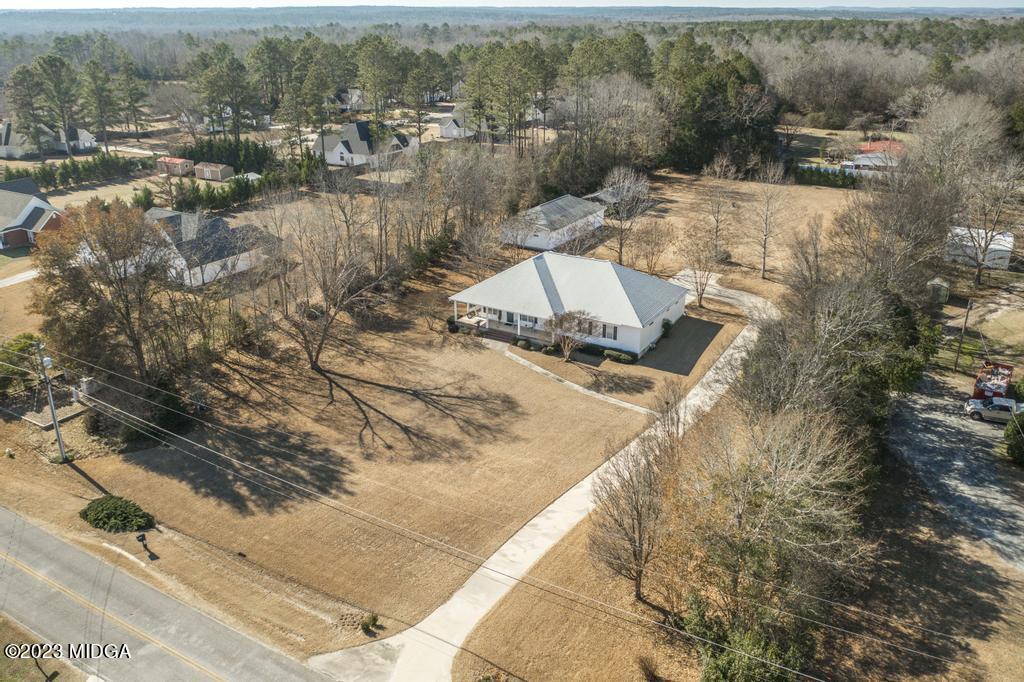 6375 Barfield Road Macon, GA 31216 - Photo 60 of 60 a view of a outdoor space