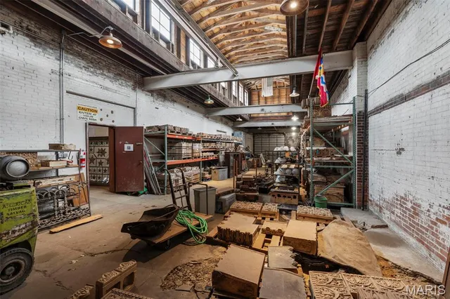 $1,100,000 | 2701-2729 Lafayette Avenue, St. Louis, MO 63104