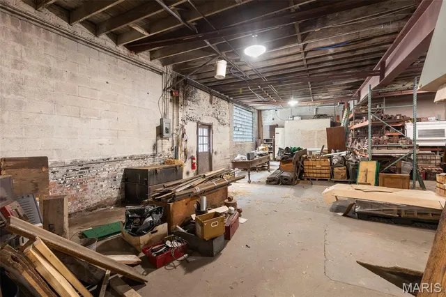 $1,100,000 | 2701-2729 Lafayette Avenue, St. Louis, MO 63104