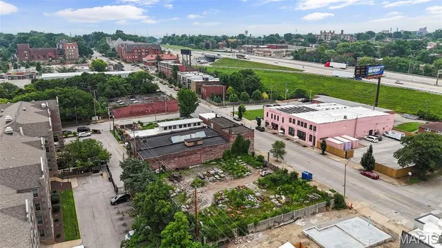 $1,100,000 | 2701-2729 Lafayette Avenue, St. Louis, MO 63104