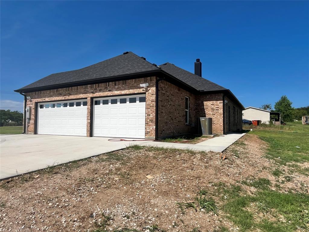 127 Valley Meadows Drive Springtown, TX 76082 - Photo 27 of 32
