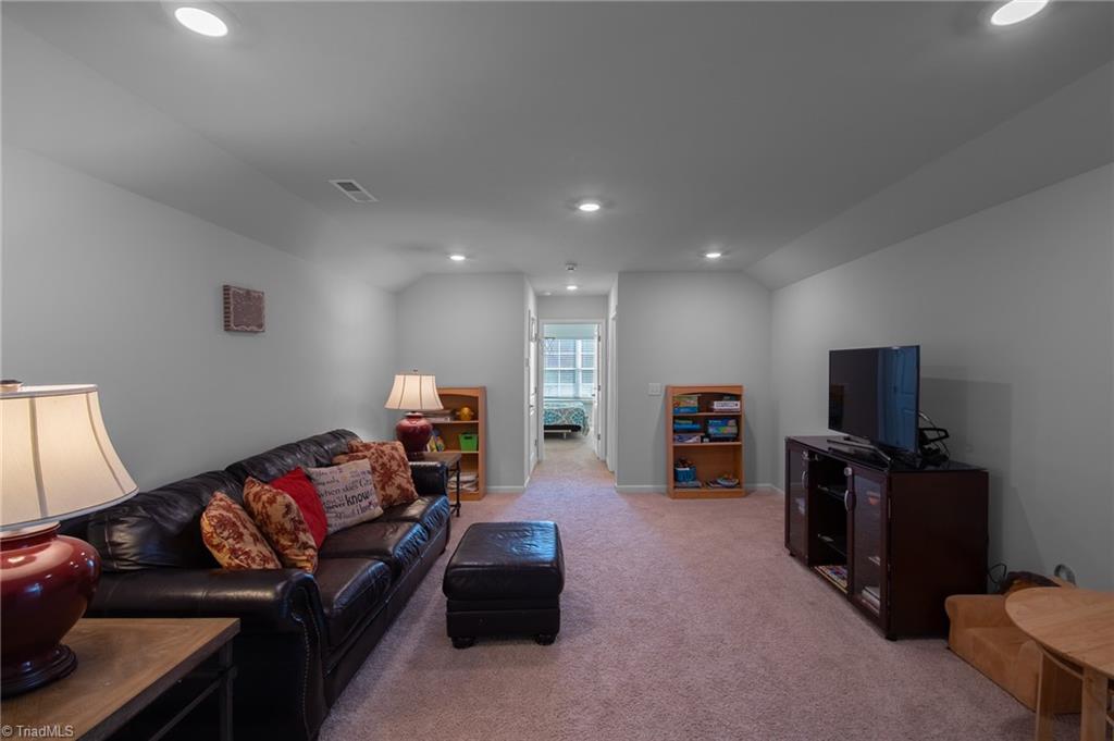 5424 Quartz Avenue Clemmons, NC 27012 - Photo 18 of 27 Den