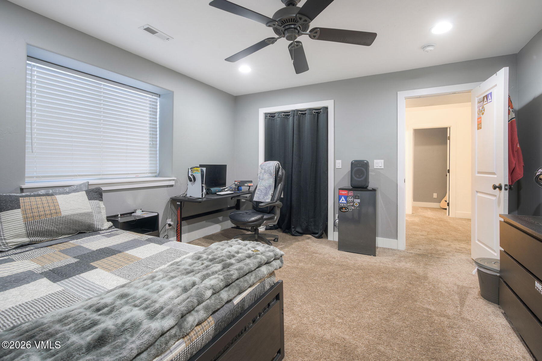 136 Wildhorse Gypsum, CO 81637 - Photo 24 of 31 24-web-or-mls-136_Wildhorse_024