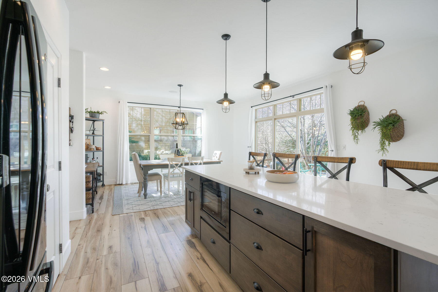 136 Wildhorse Gypsum, CO 81637 - Photo 7 of 31 6-web-or-mls-136_Wildhorse_006