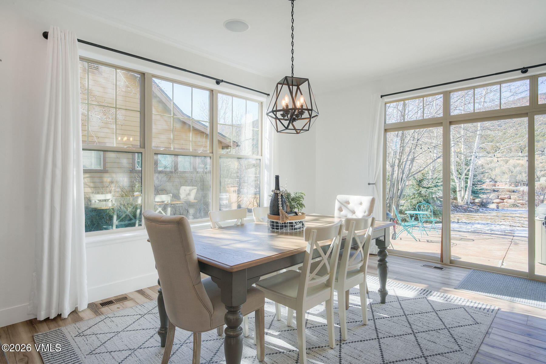 136 Wildhorse Gypsum, CO 81637 - Photo 10 of 31 3-web-or-mls-136_Wildhorse_003