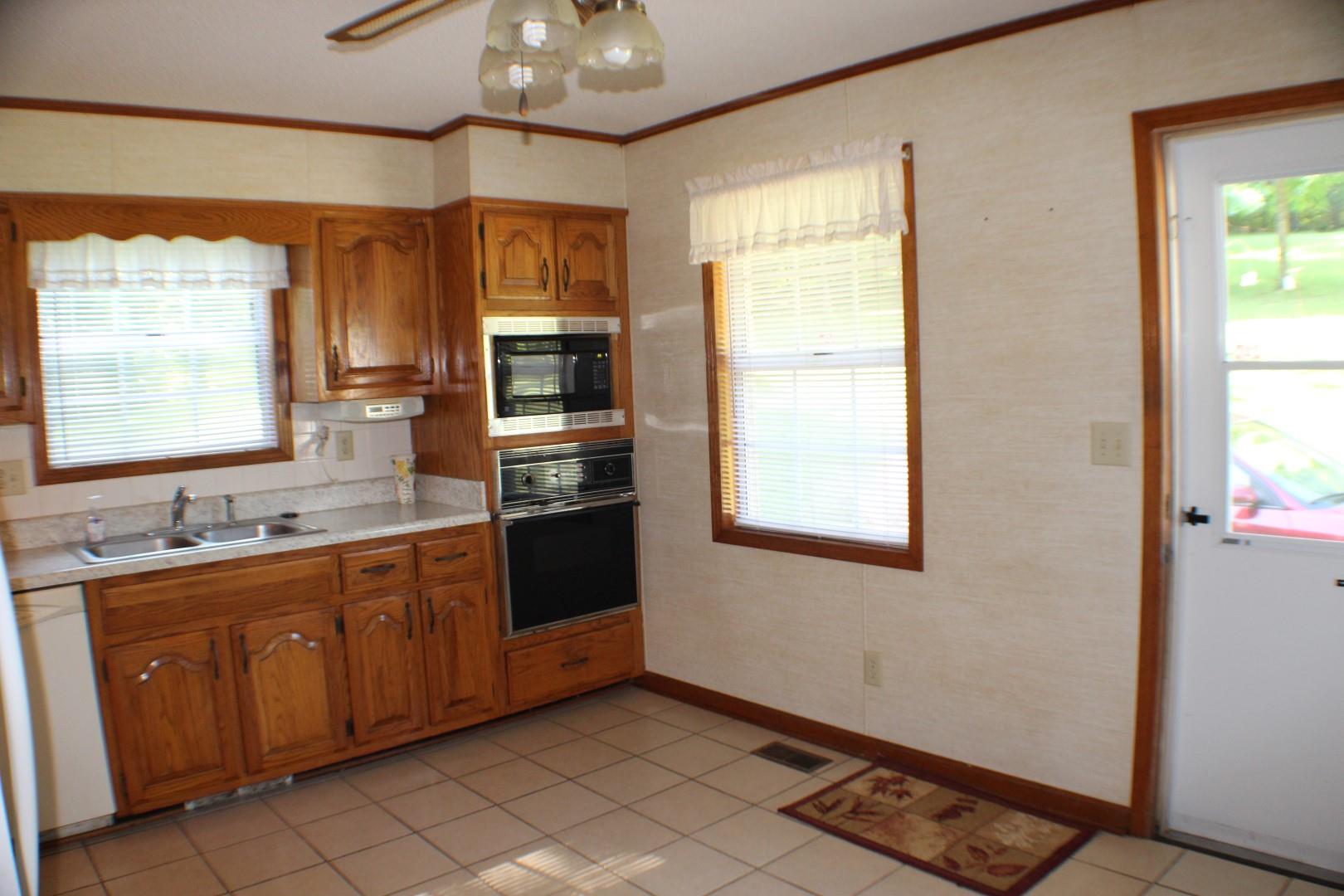 132 Whiskey Hollow Road Tennessee Ridge, TN 37178 - Photo 9 of 22 Gallery Image 9