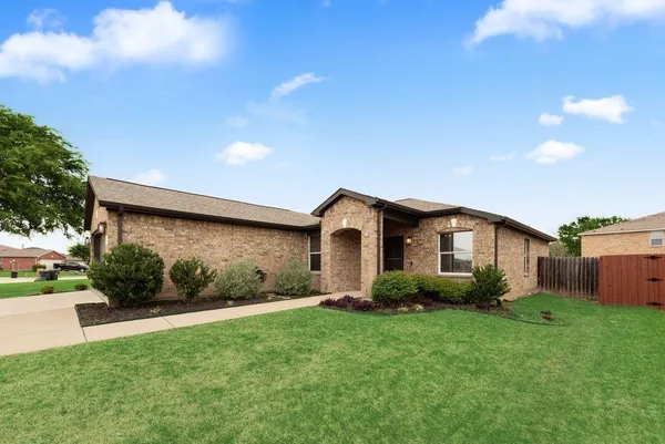 $264,900 | 207 Cornell Drive, Forney, TX 75126