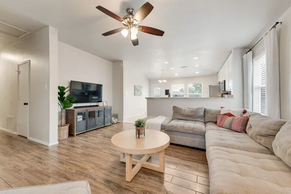 $264,900 | 207 Cornell Drive, Forney, TX 75126