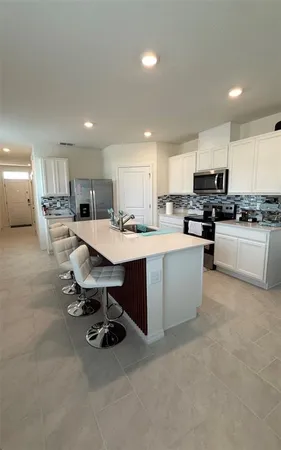 $2,200 | 3511 Costello Circle, Winter Haven, FL 33884