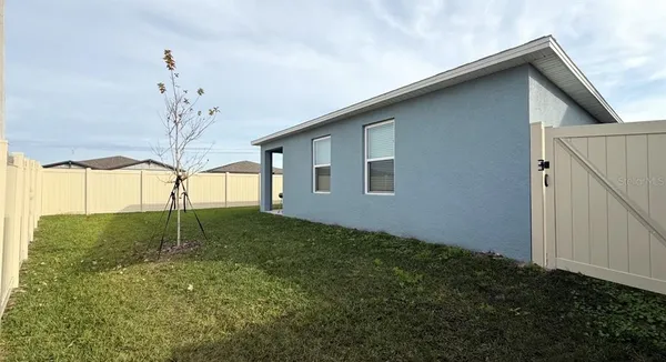 $2,200 | 3511 Costello Circle, Winter Haven, FL 33884