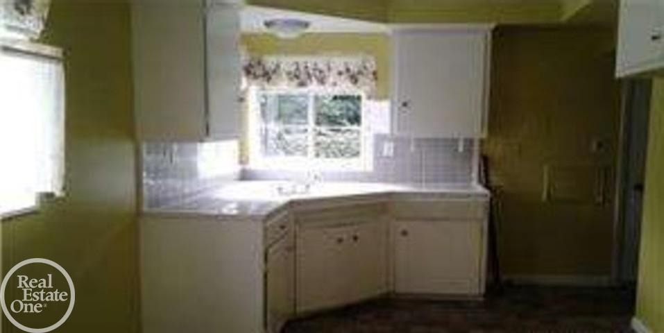 29987 Brooklane Street Inkster, MI 48141 - Photo 5 of 6