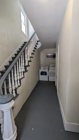 a view of entryway and hall