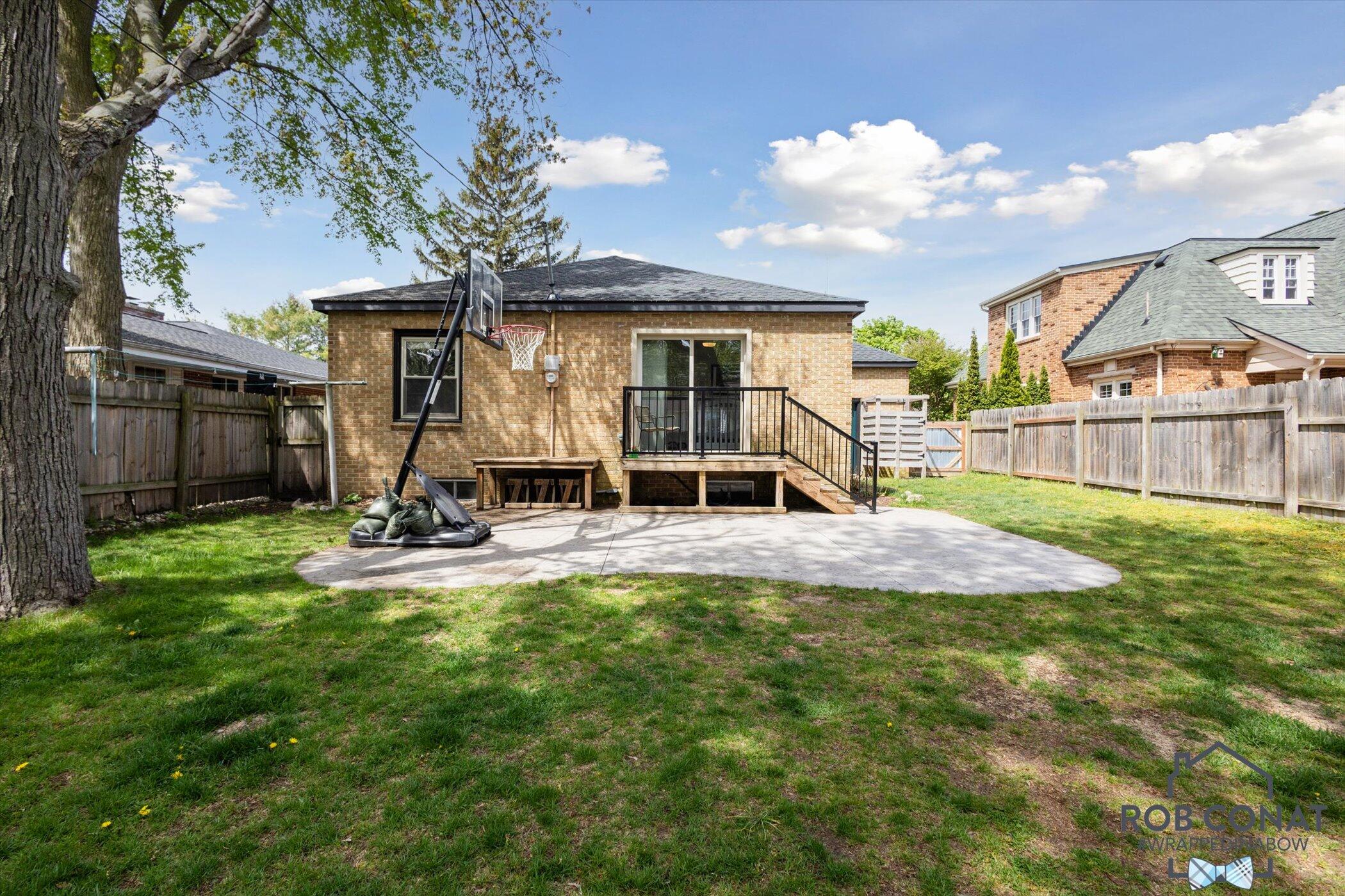 1404 Sheldon Road Grand Haven, MI 49417 - Photo 34 of 37 42-1404-Sheldon-Rd-Grand-Haven-MI-49417-