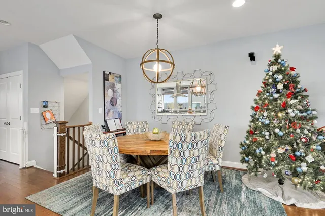 $3,800 | 23558 Ashwood Moss Terrace, Brambleton, VA 20148