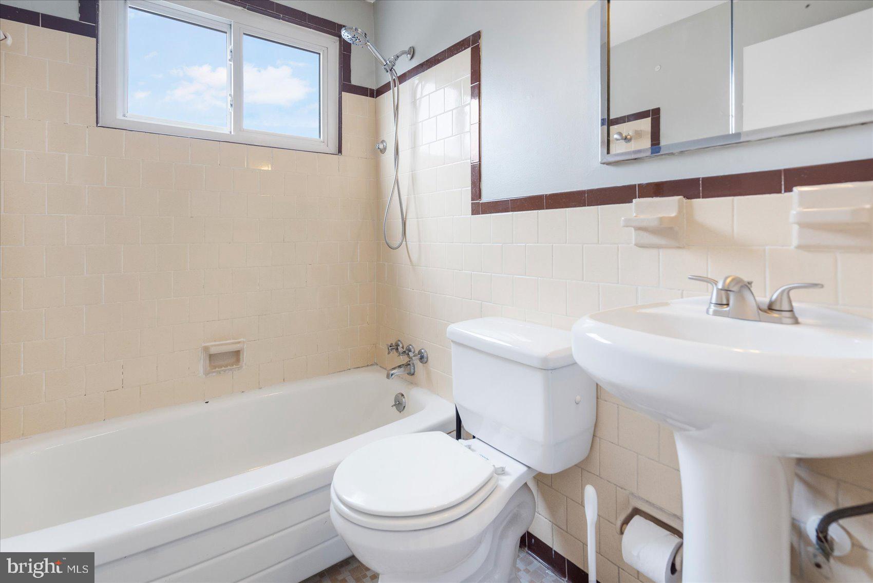 534 Shipley Road Linthicum Heights, MD 21090 - Photo 23 of 37 Gallery Image 23
