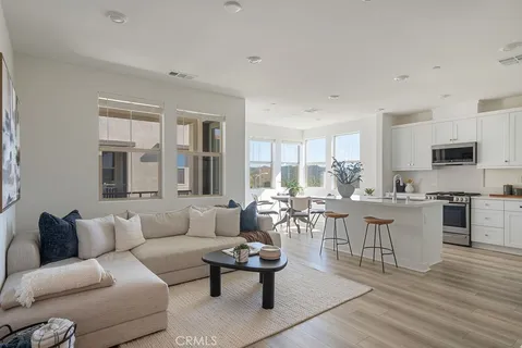 $699,000 | 1300 Lasso Way, Unit 305, Rancho Mission Viejo, CA 92694