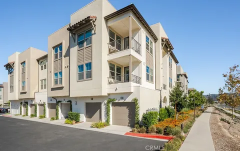 $699,000 | 1300 Lasso Way, Unit 305, Rancho Mission Viejo, CA 92694