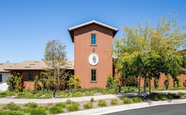 $699,000 | 1300 Lasso Way, Unit 305, Rancho Mission Viejo, CA 92694