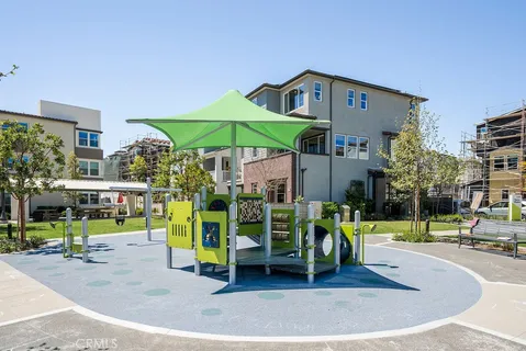 $699,000 | 1300 Lasso Way, Unit 305, Rancho Mission Viejo, CA 92694