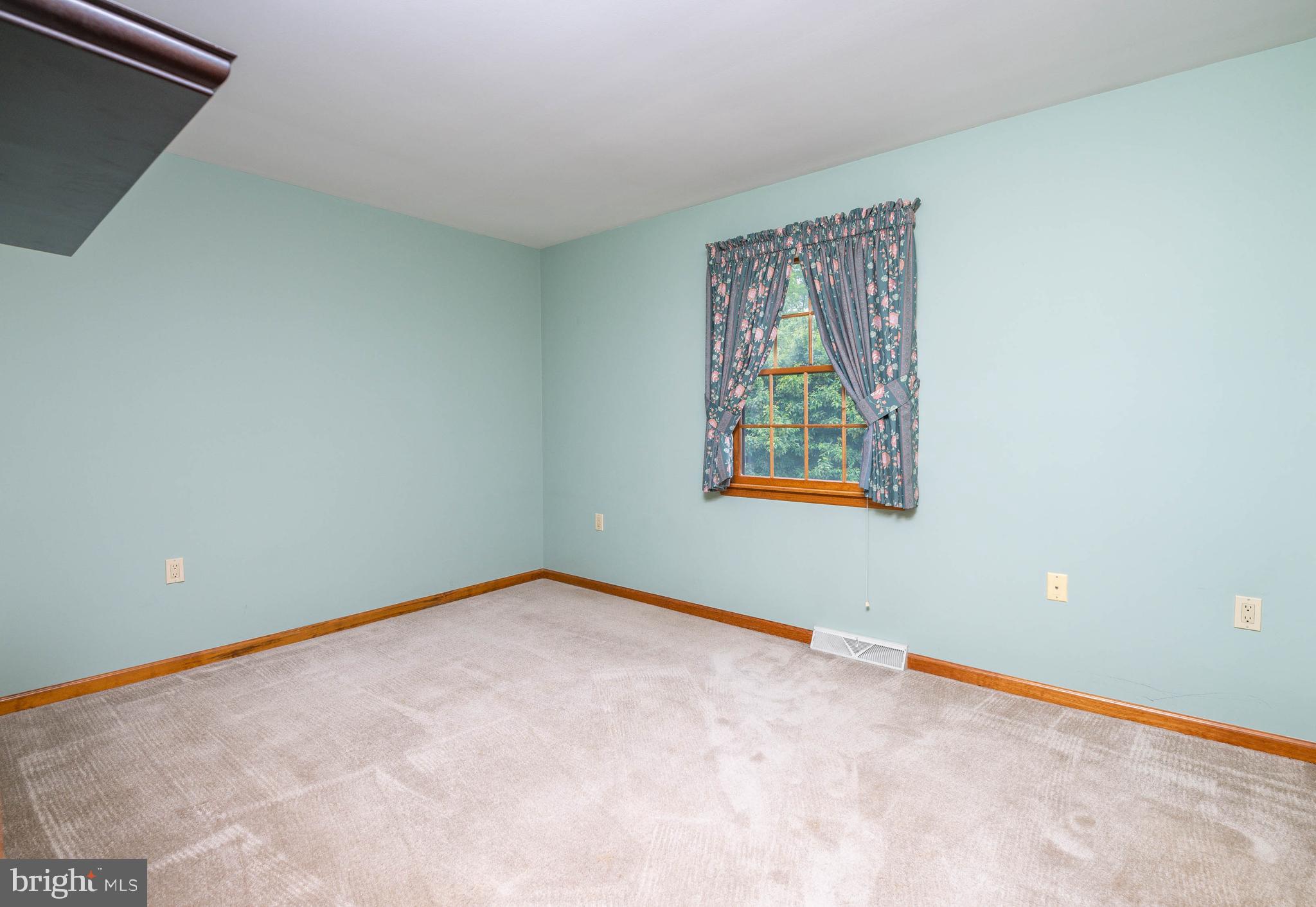 169 Orchard Road Reading, PA 19605 - Photo 16 of 29 Gallery Image 16