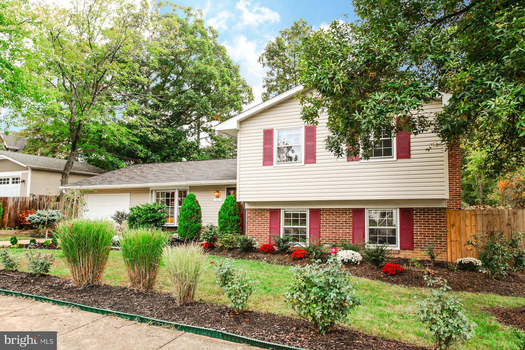 233 Manvell Road Southeast Vienna, VA 22180 - Photo 2 of 28 Exterior (Front)