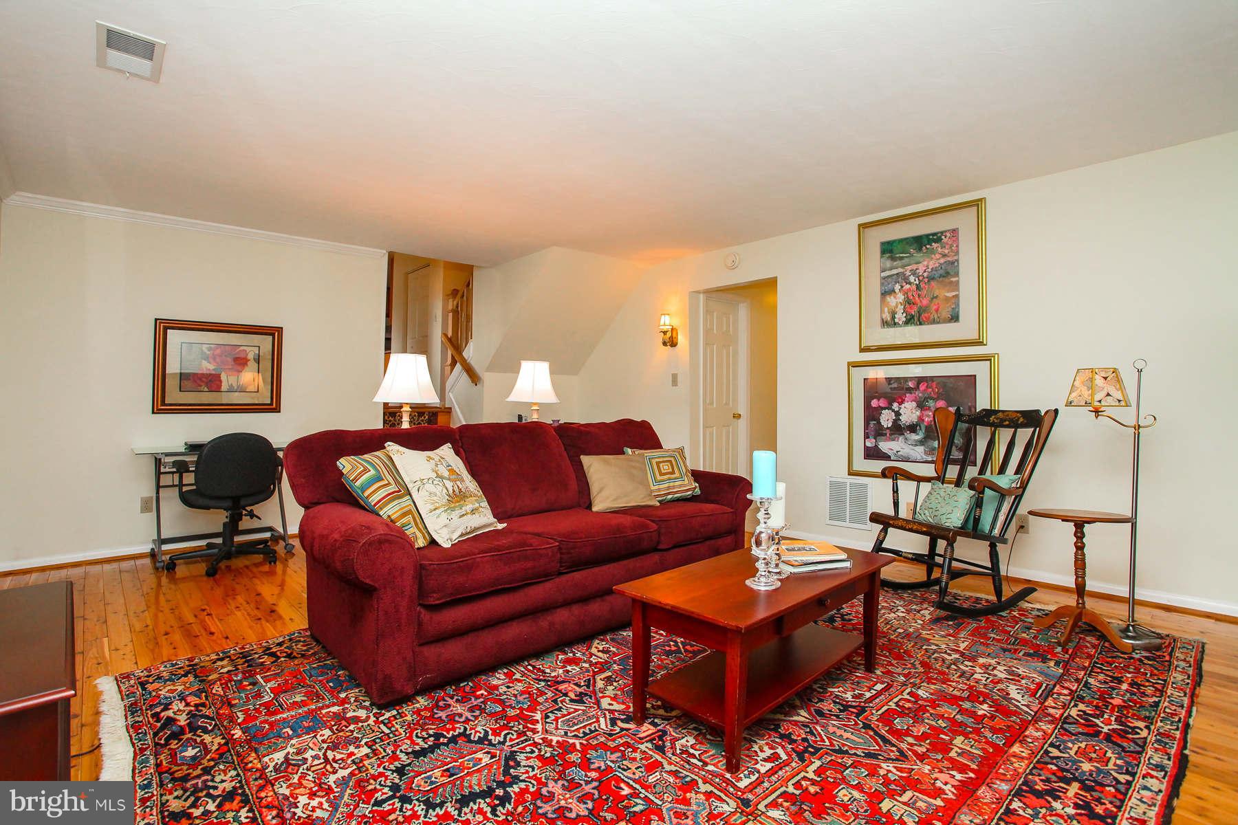 233 Manvell Road Southeast Vienna, VA 22180 - Photo 22 of 28 Recreation room