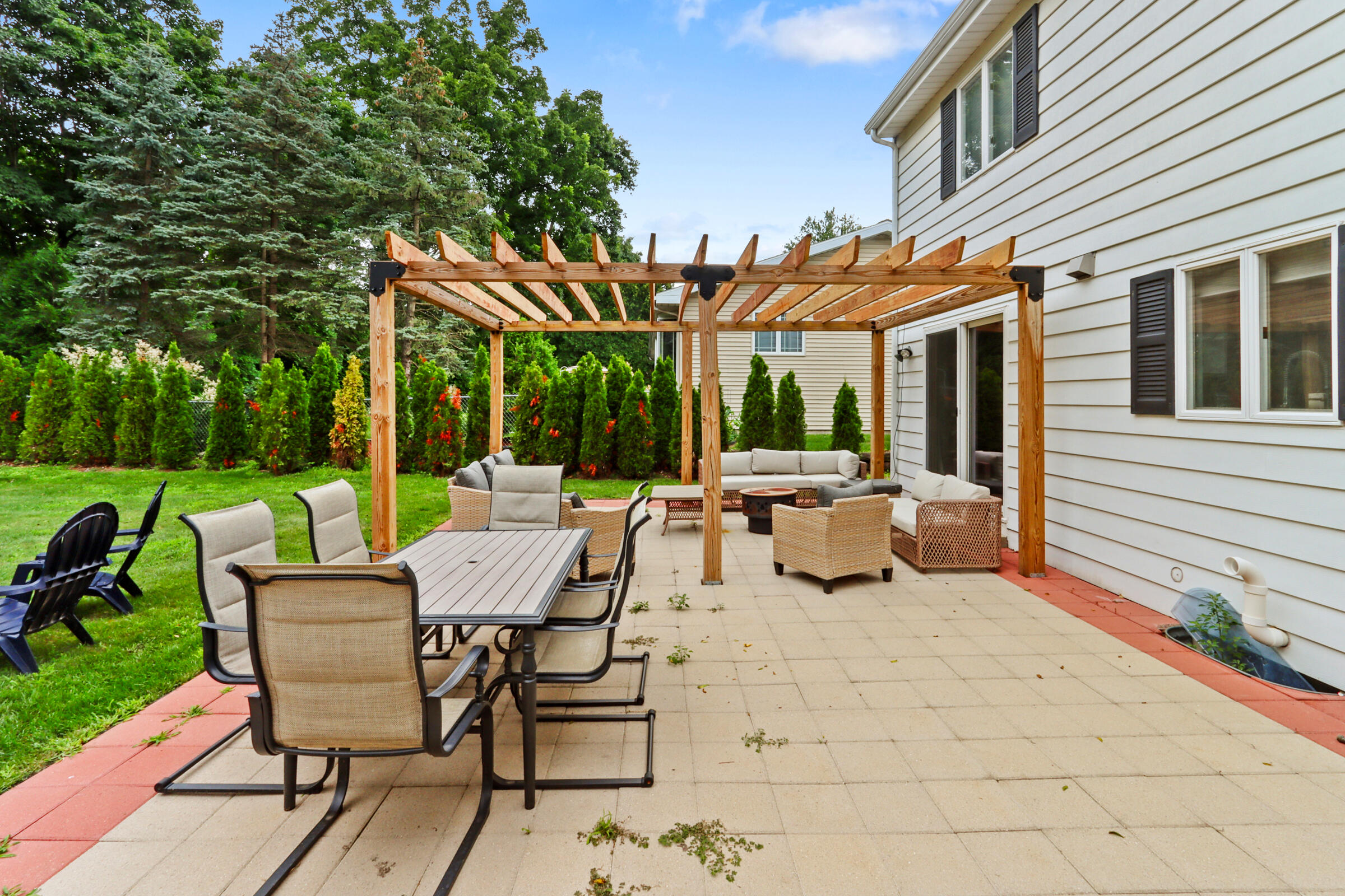 1800 Miller Road Lake Geneva, WI 53147 - Photo 26 of 29 Ready for Summer