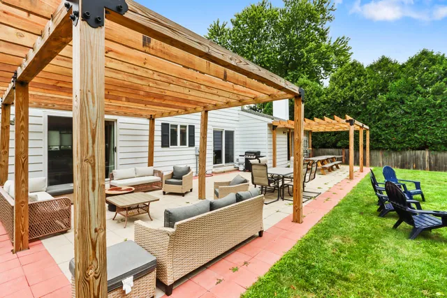 $610,000 | 1800 Miller Road, Lake Geneva, WI 53147