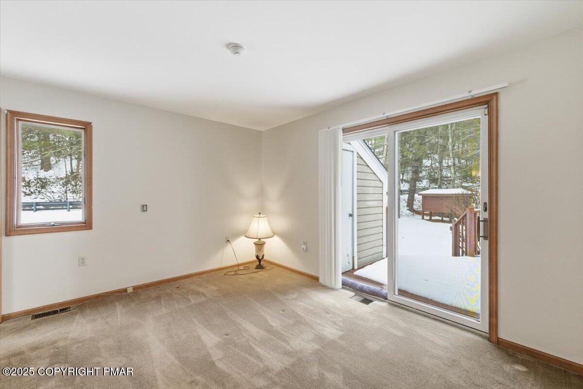 23 Turtle Way Stroudsburg, PA 18360 - Photo 19 of 37 Second En Suite