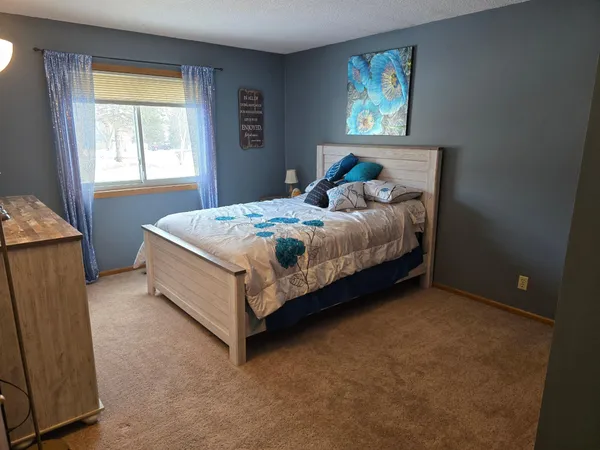 $259,900 | 3720 Cedar Creek Court, Fairmont, MN 56031