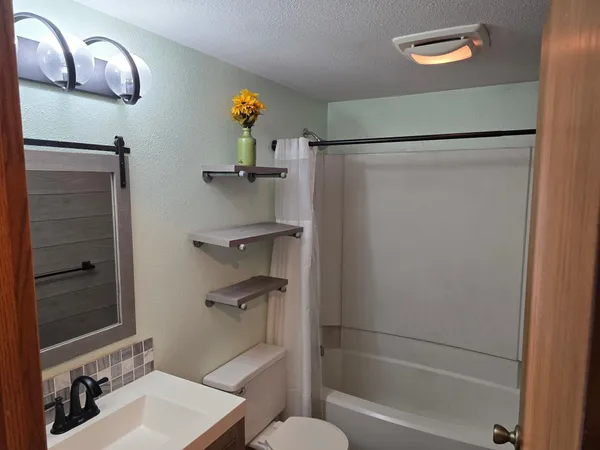 $259,900 | 3720 Cedar Creek Court, Fairmont, MN 56031