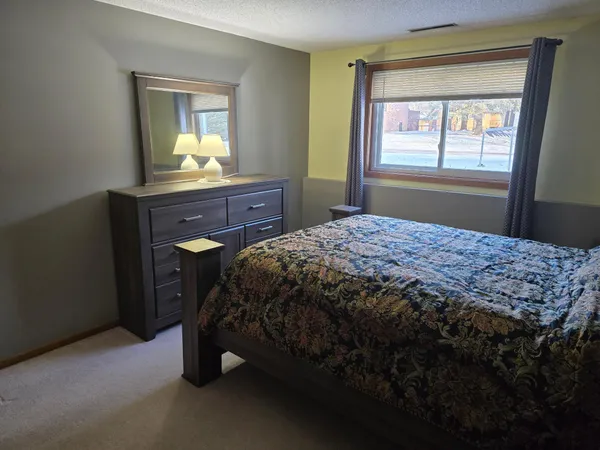 $259,900 | 3720 Cedar Creek Court, Fairmont, MN 56031