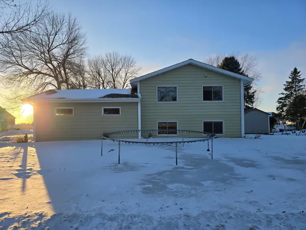 $259,900 | 3720 Cedar Creek Court, Fairmont, MN 56031