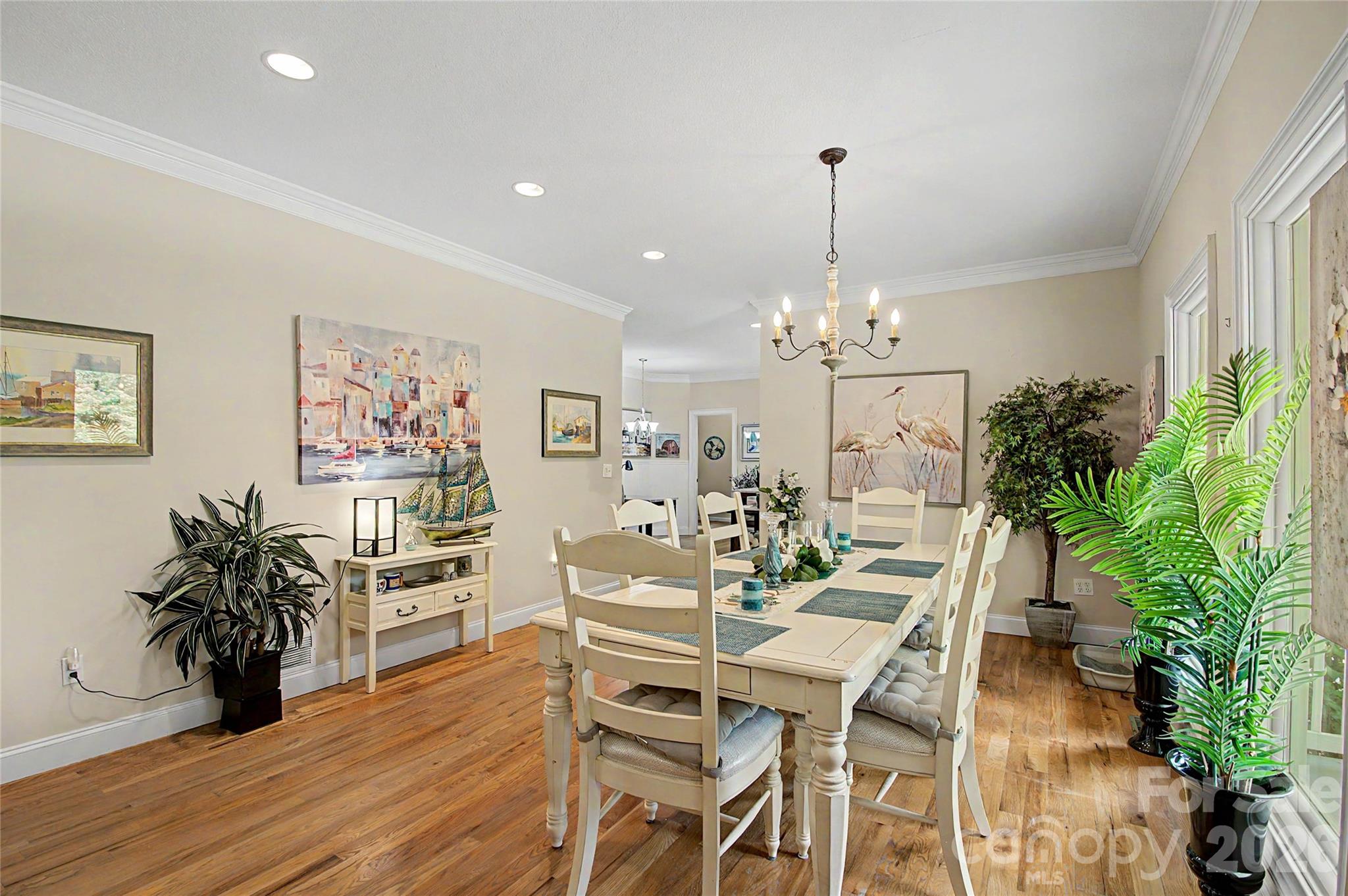 312 Benjamin Way Hendersonville, NC 28792 - Photo 4 of 47