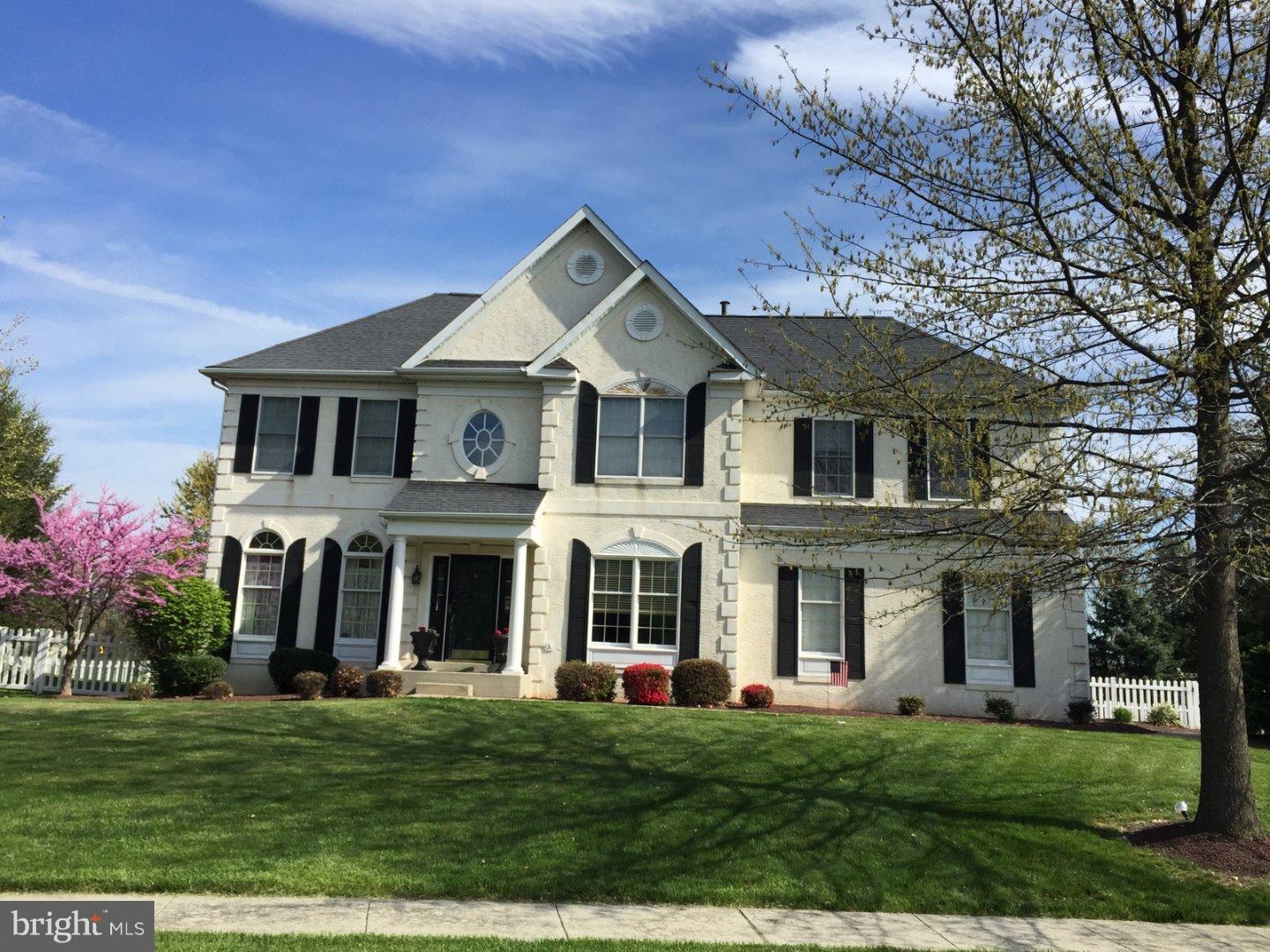 12 Hope Road Holland, PA 18966 - Photo 1 of 10