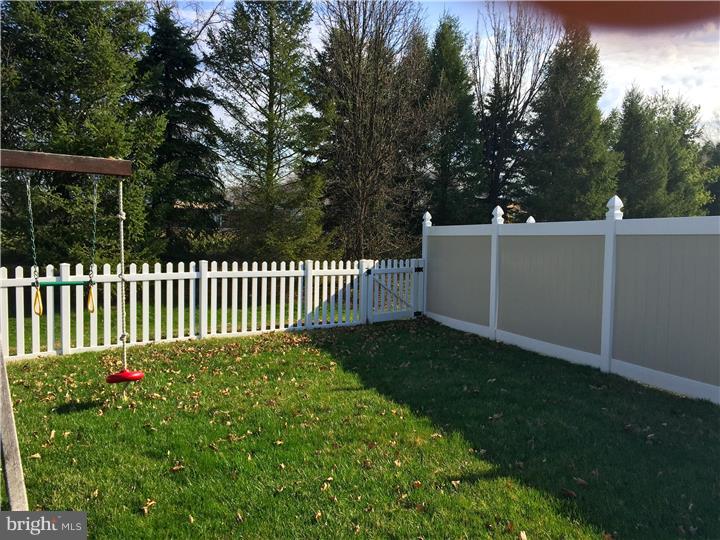 12 Hope Road Holland, PA 18966 - Photo 8 of 10