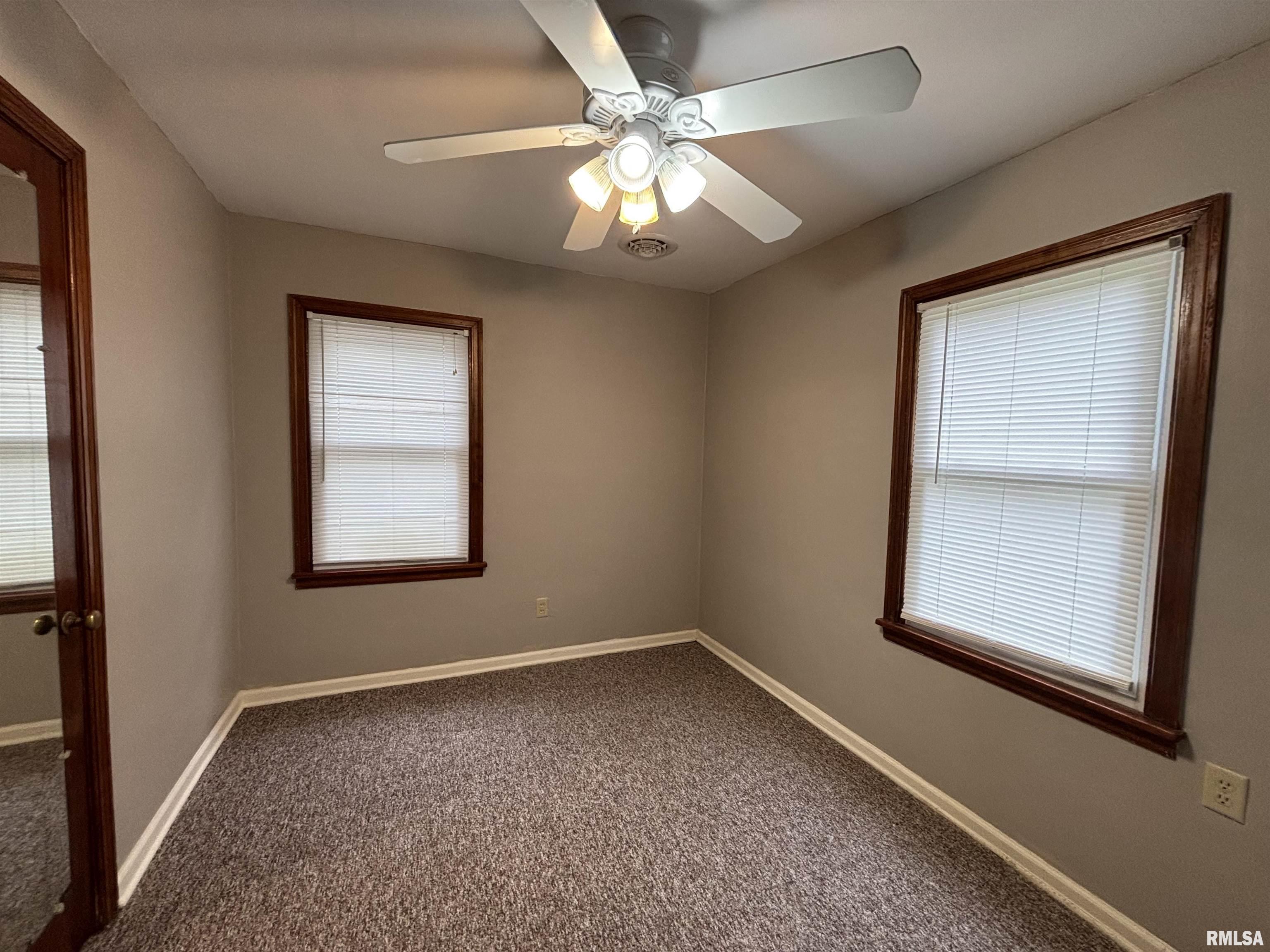 2118 South 9th Street Springfield, IL 62703 - Photo 5 of 12